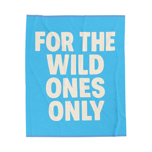 Wild Ones Plush Blanket - Cozy Throw for Kids, Soft Fleece Blanket, Perfect for Playrooms, Gifts for Dog Lovers, Bedroom Decor